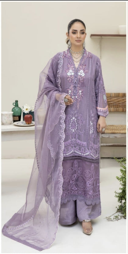 Luxury Chiffon Kameez with Thread work