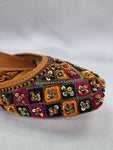 Women Hand Made Khussa LK04